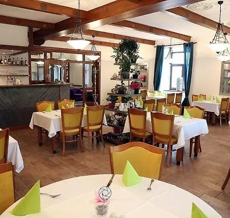 Zamecky U Rajskych Hotel 3*
